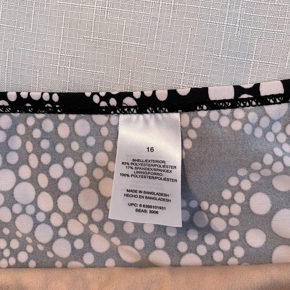 ISLANDER one piece bathing suit, size 16, black/white, in good condition - Picture 5 of 10